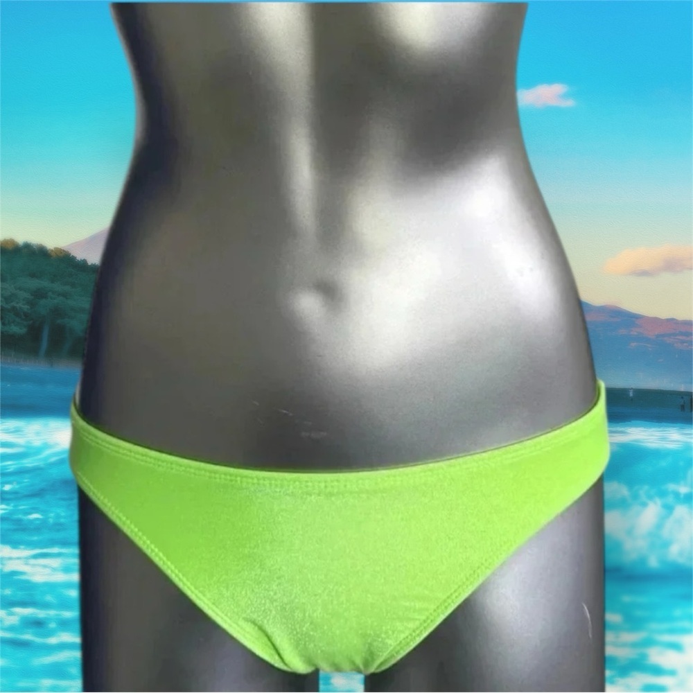 Free 🆕Swimsuit Bikini  Bottoms